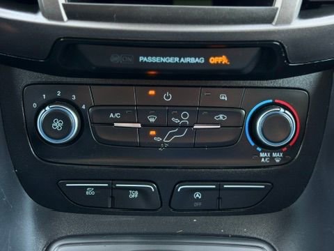 Used 2023 Ford Transit Connect XL image 39