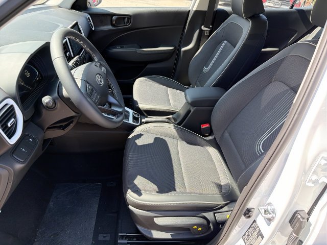 New 2026 Hyundai Venue SEL FWD image 22