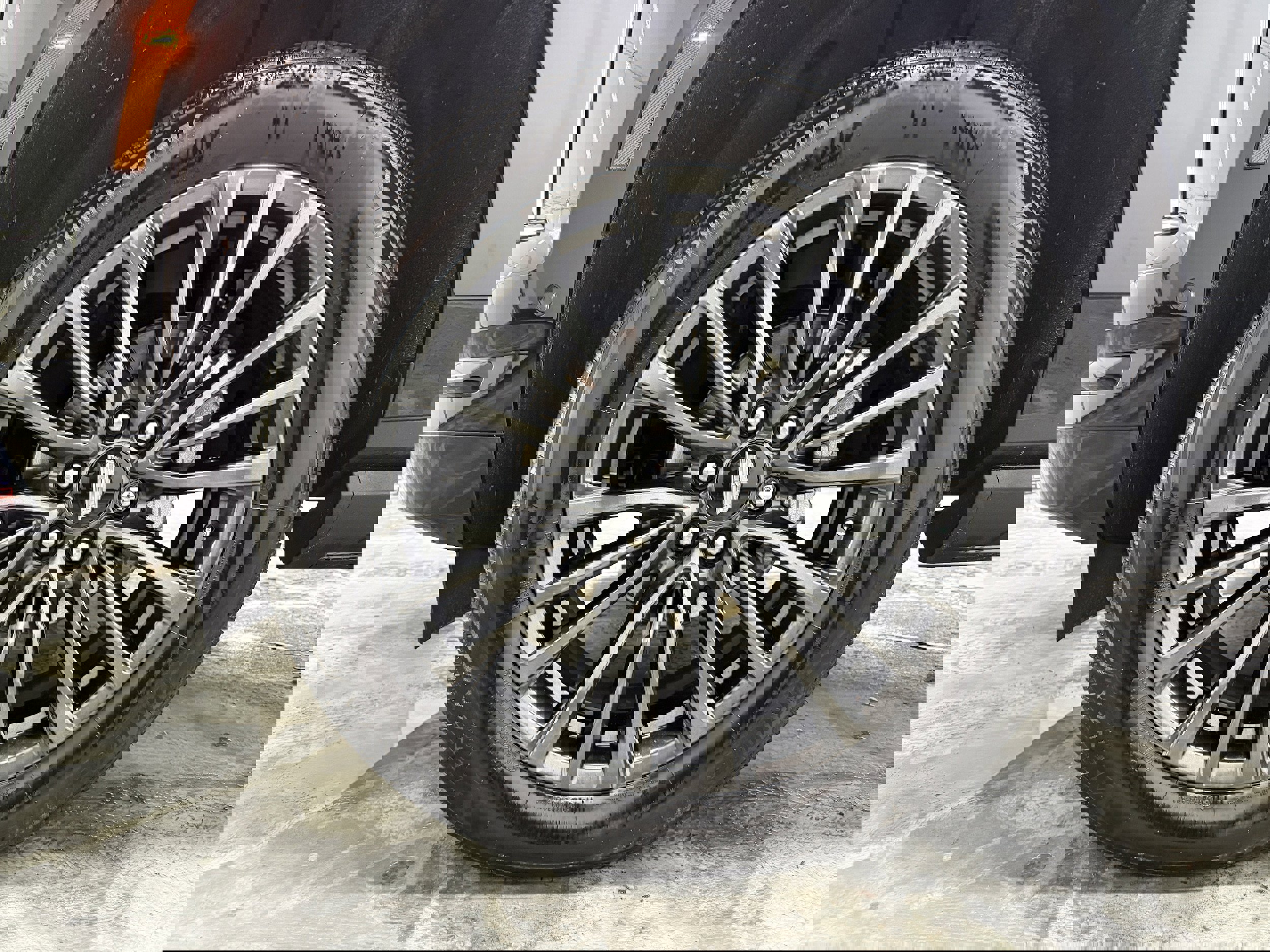 Used 2025 Cadillac Escalade ESV Sport Platinum image 45