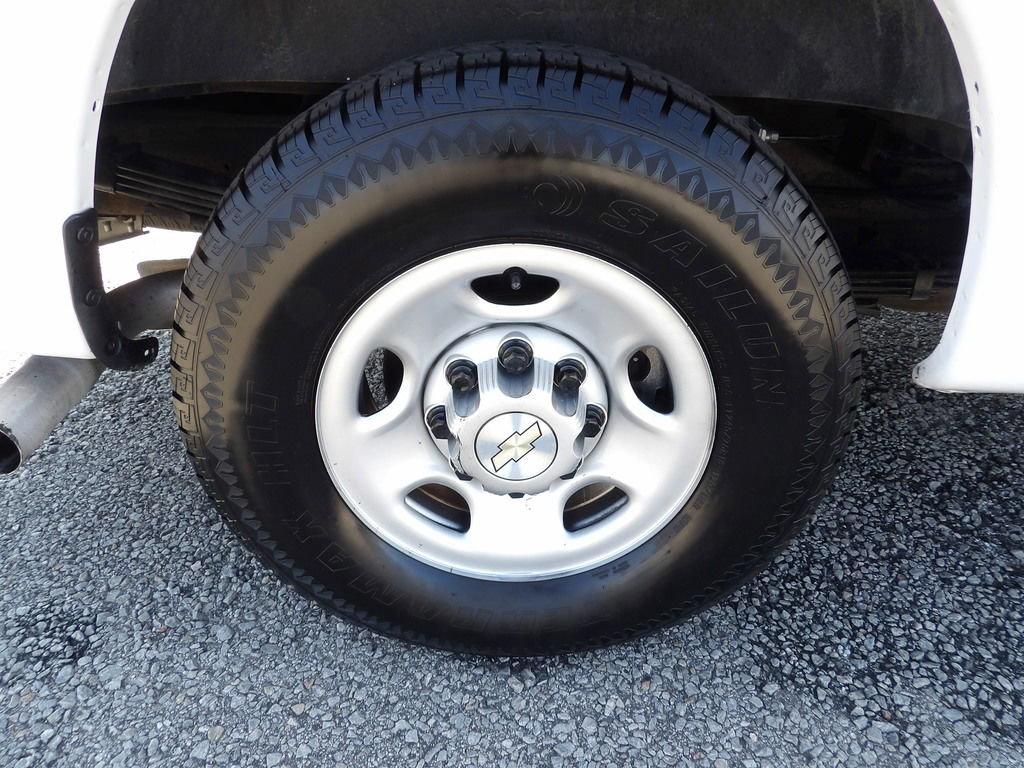 Used 2021 Chevrolet Express 3500 w/ Driver Convenience Package image 54