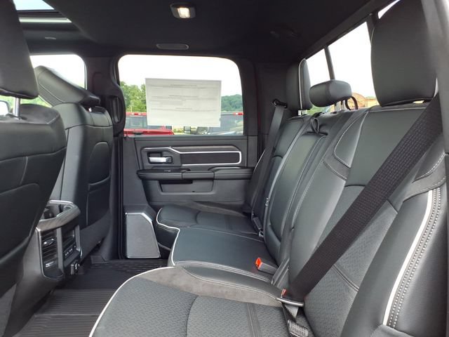 New 2026 RAM 2500 Laramie AWD/4WD image 7
