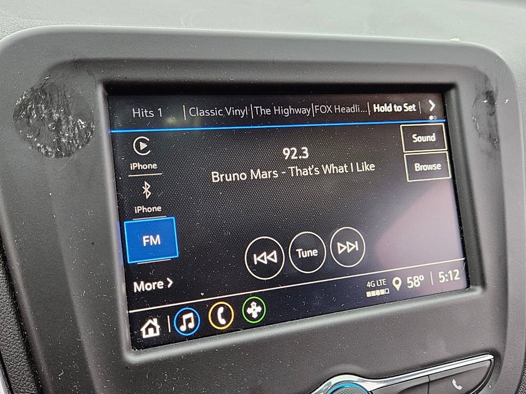 Used 2024 Chevrolet Equinox LT image 20