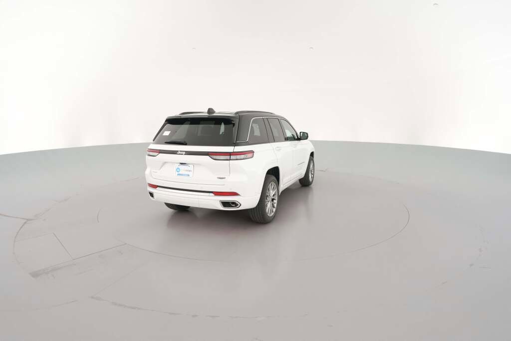 New 2025 Jeep Grand Cherokee Summit w/ Luxury Tech Group V image 11