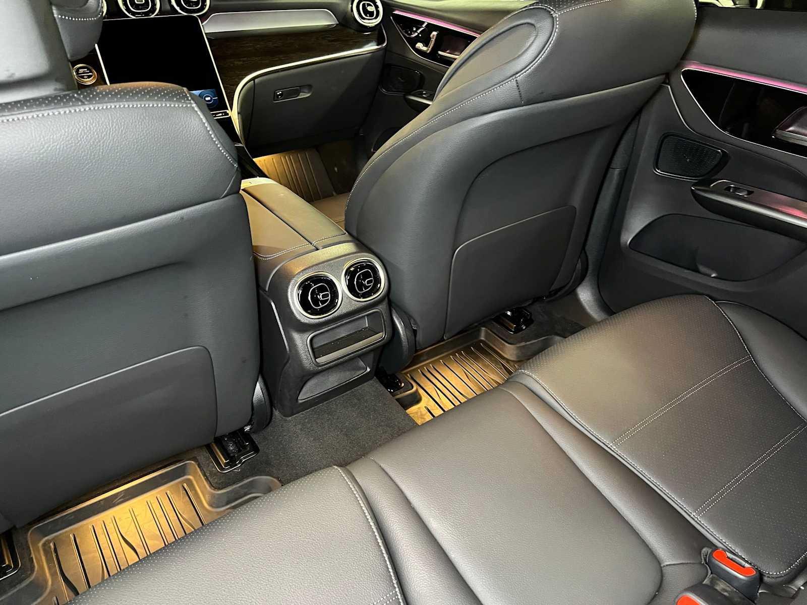 Used 2026 Mercedes-Benz GLC 300 4MATIC image 20