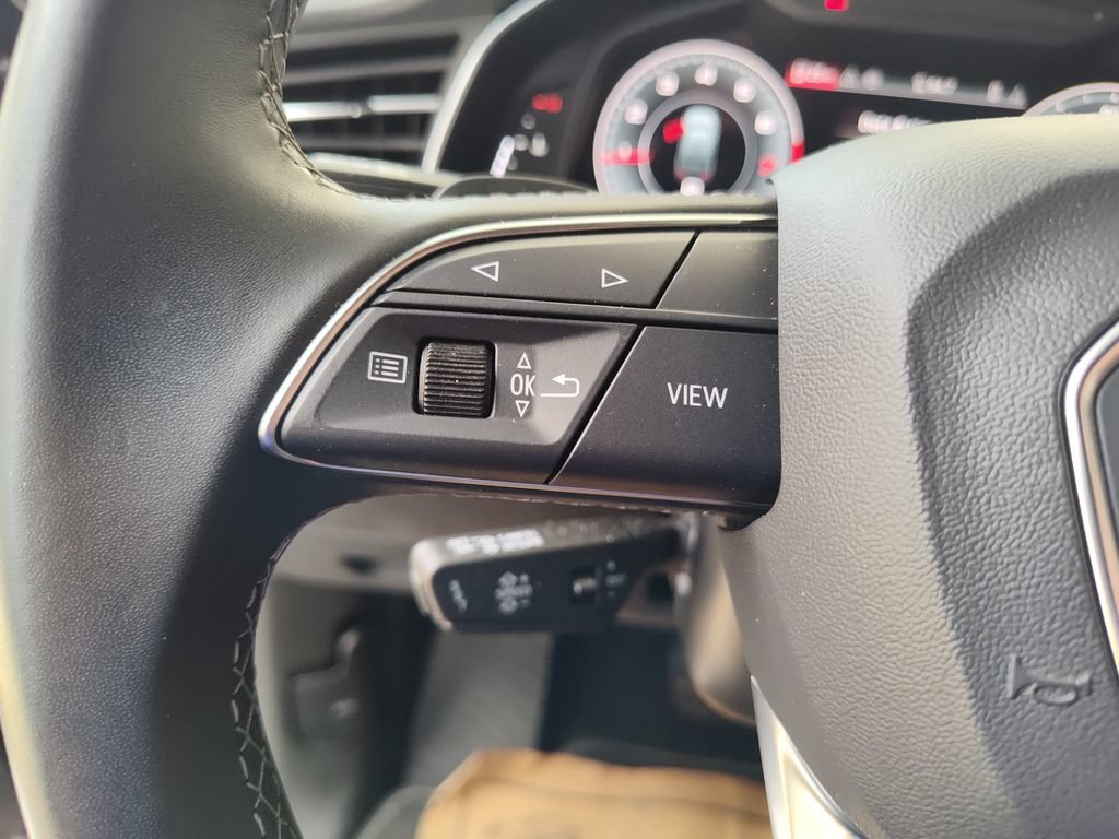 Used 2025 Audi Q7 3.0T Premium Plus AWD/4WD image 25