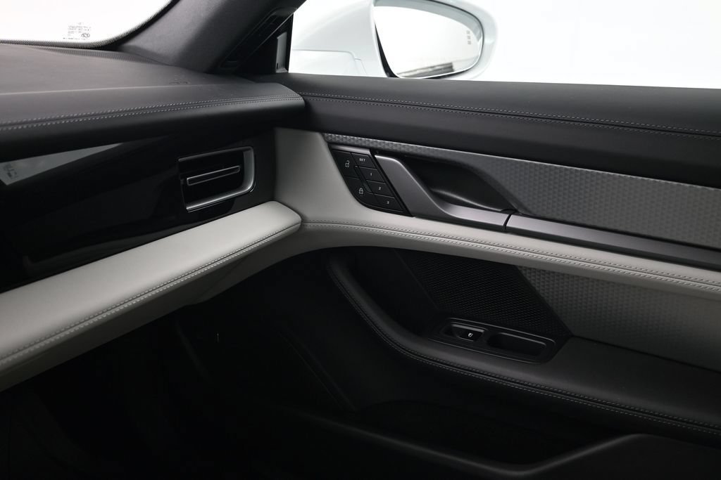 New 2026 Porsche Taycan AWD/4WD image 24