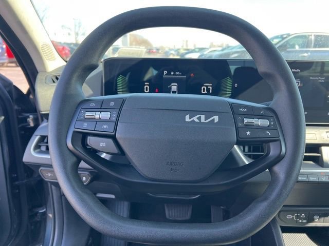 Certified 2025 Kia K4 LXS image 13