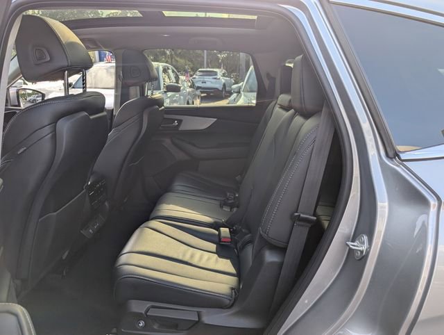 Used 2024 Acura MDX FWD w/ Technology Package image 12