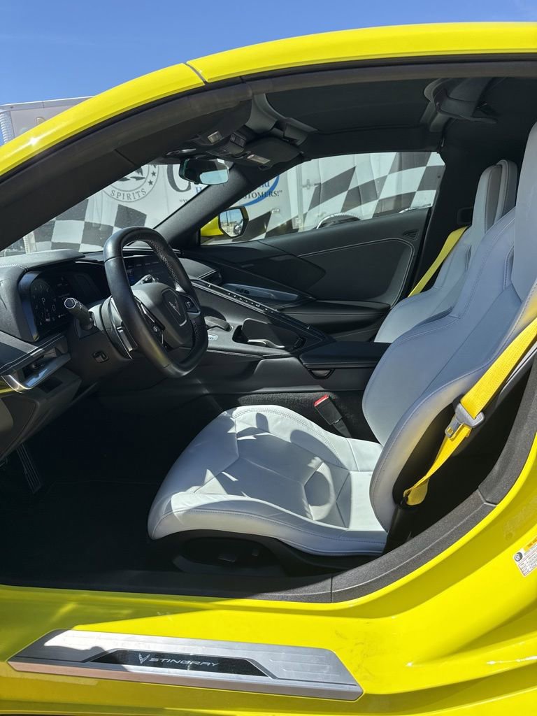Used 2022 Chevrolet Corvette Stingray image 9
