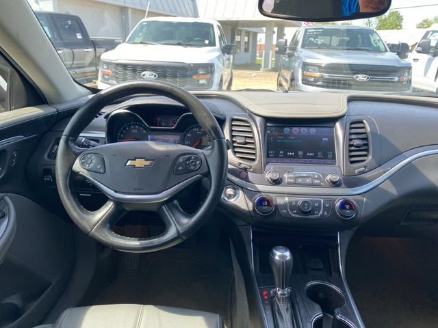 Used 2018 Chevrolet Impala LT w/ LT Convenience Package FWD image 14