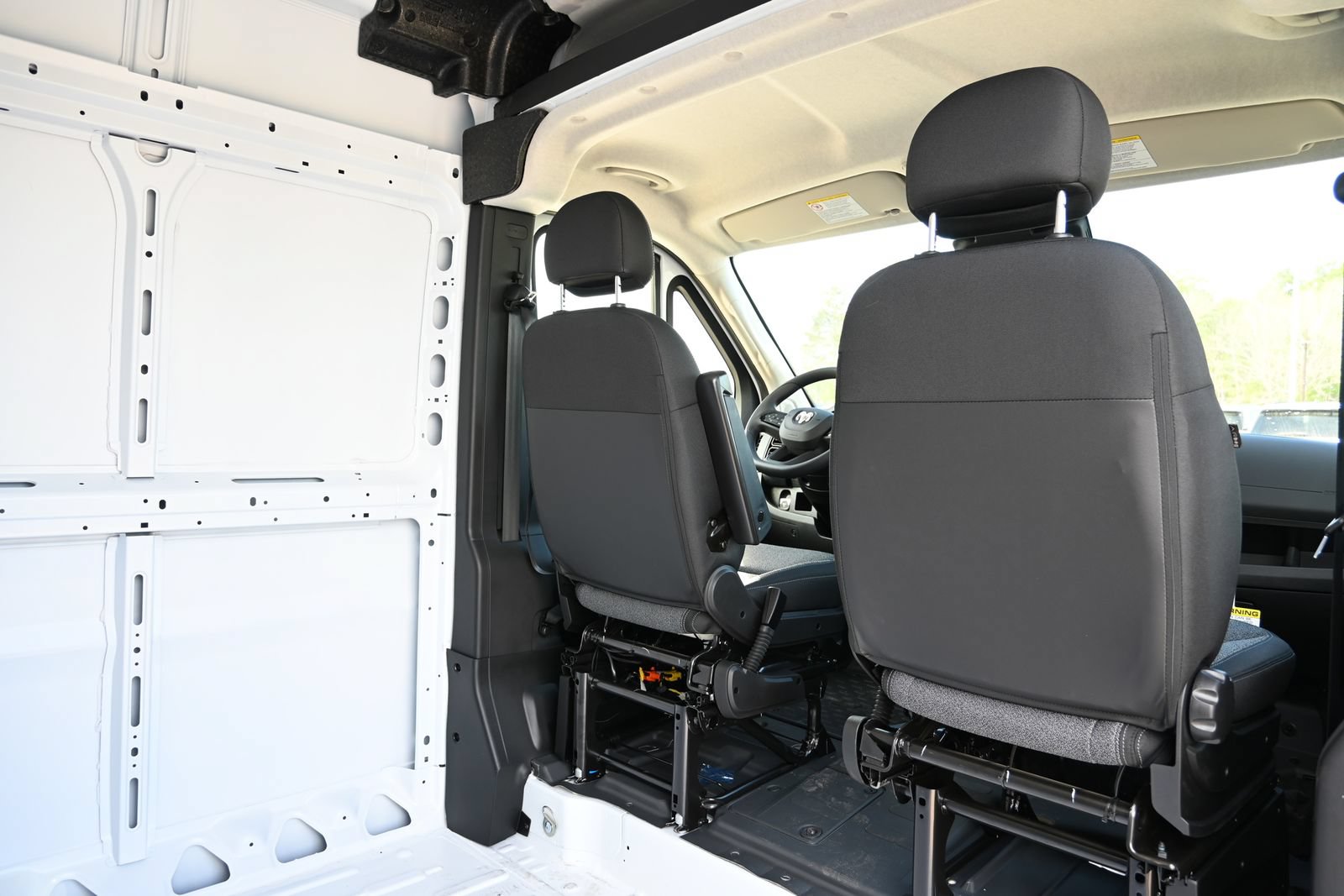 New 2026 RAM ProMaster 2500 w/ Convenience Group FWD image 24