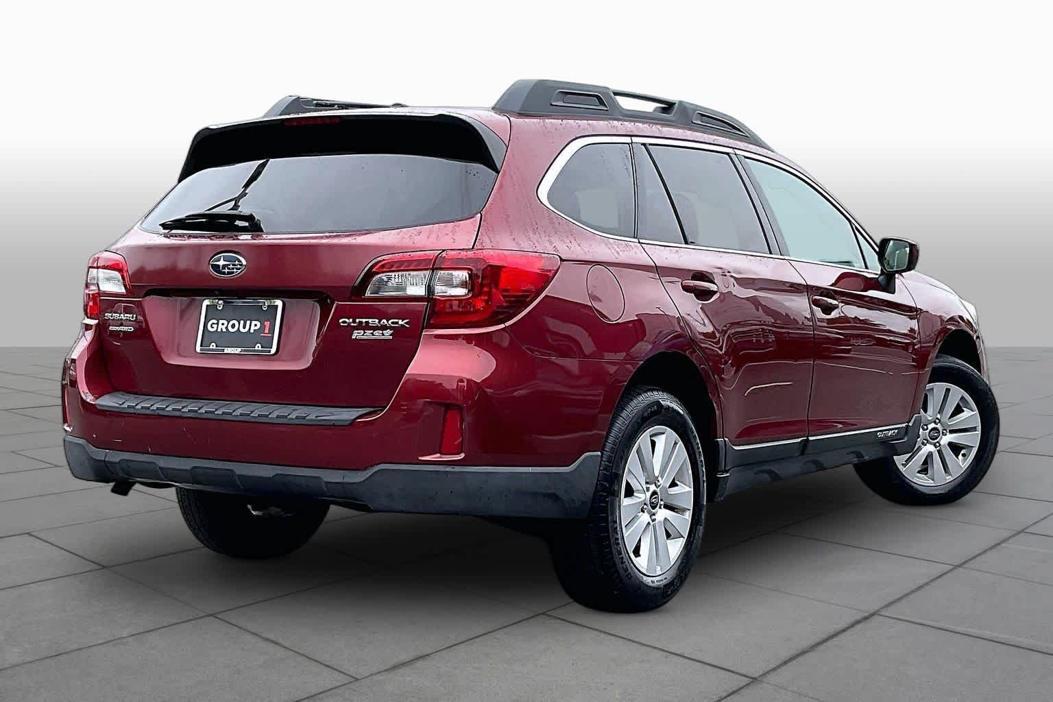 Used 2015 Subaru Outback 2.5i Premium AWD/4WD image 13