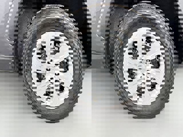 Certified 2025 Toyota RAV4 LE image 29