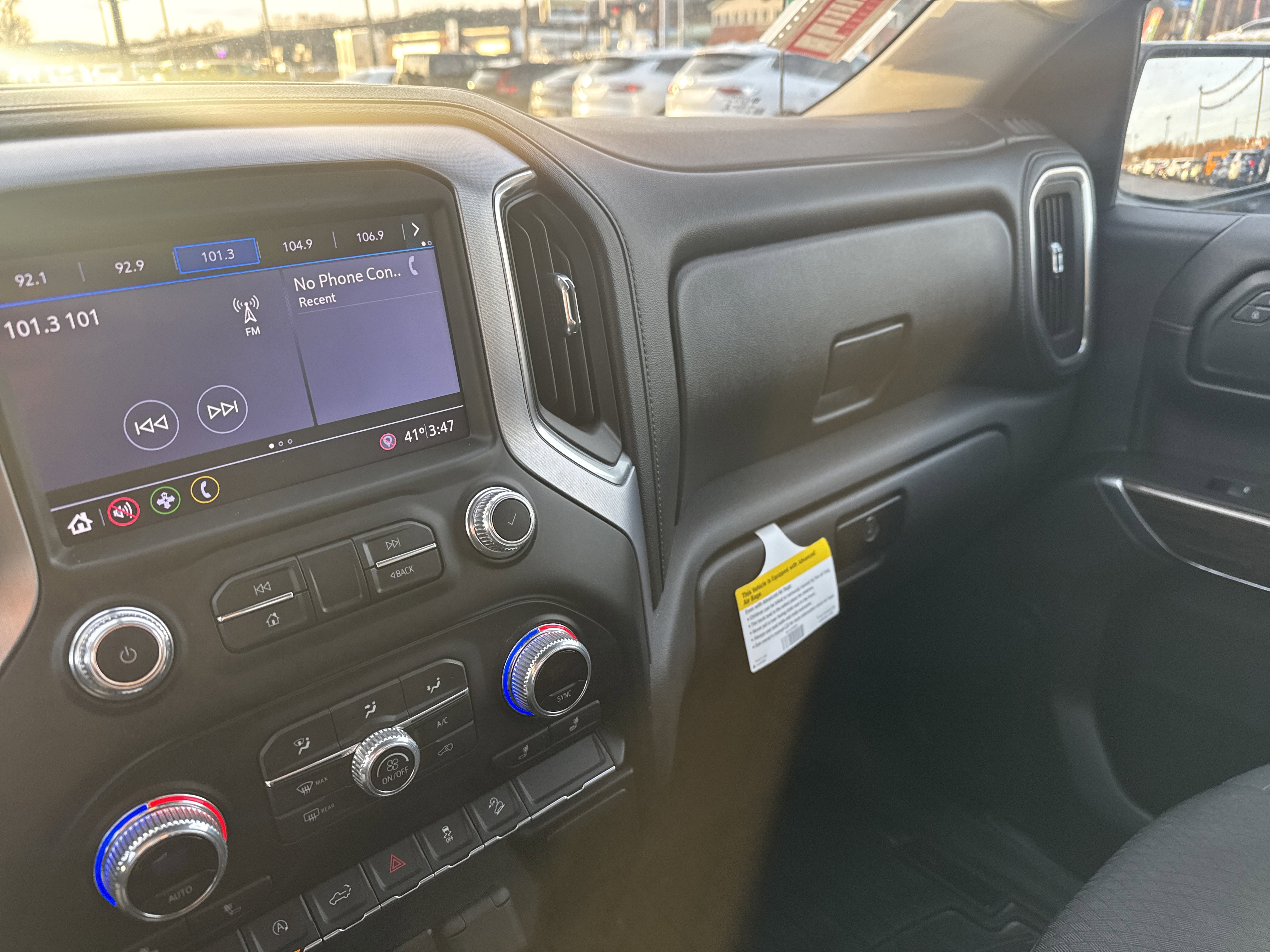 Used 2019 GMC Sierra 1500 SLE w/ SLE Value Package image 22