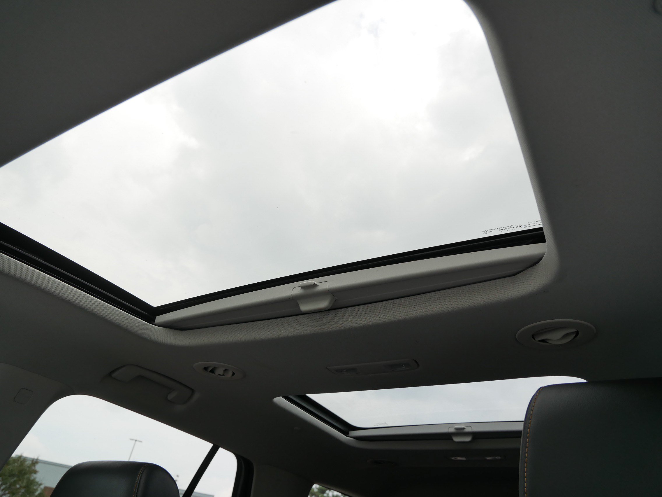 Used 2021 Chevrolet Traverse RS AWD/4WD image 33