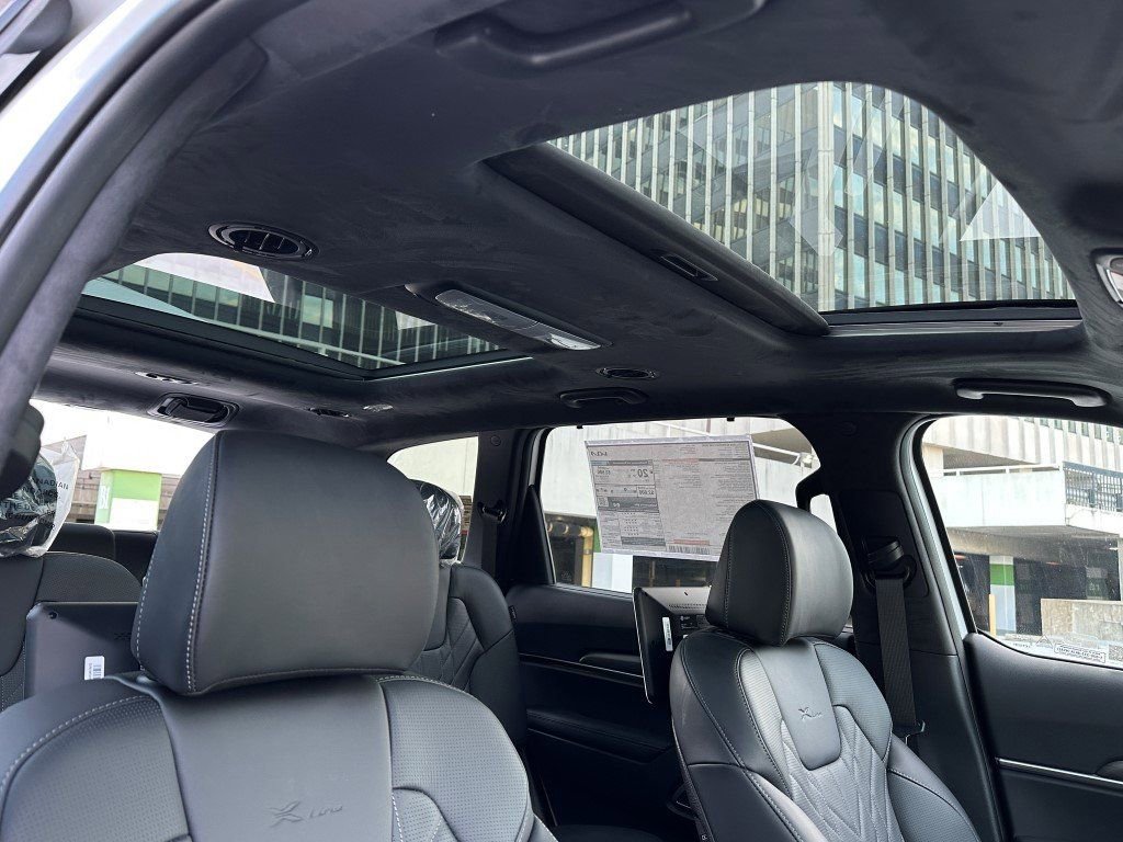 New 2025 Kia Telluride SX Prestige X-Line image 14