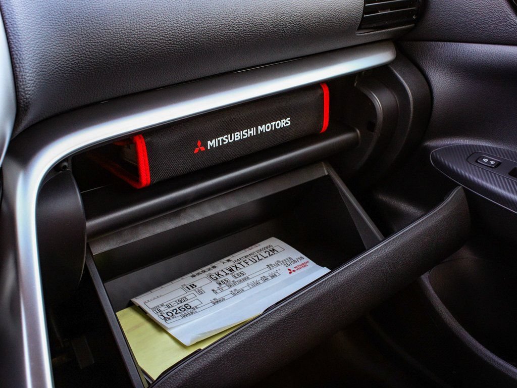 New 2026 Mitsubishi Eclipse Cross SEL AWD/4WD image 19
