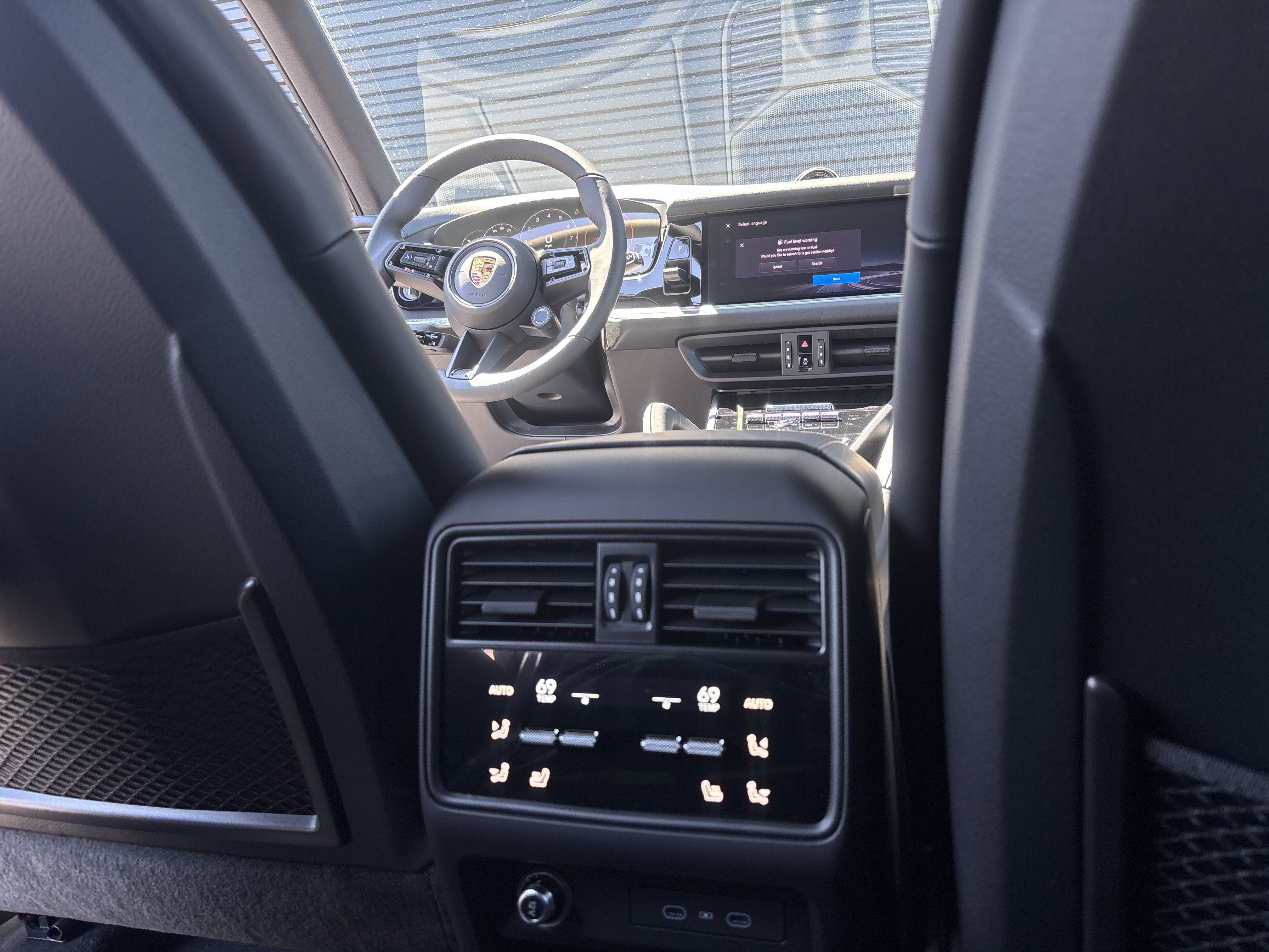 New 2026 Porsche Cayenne image 29