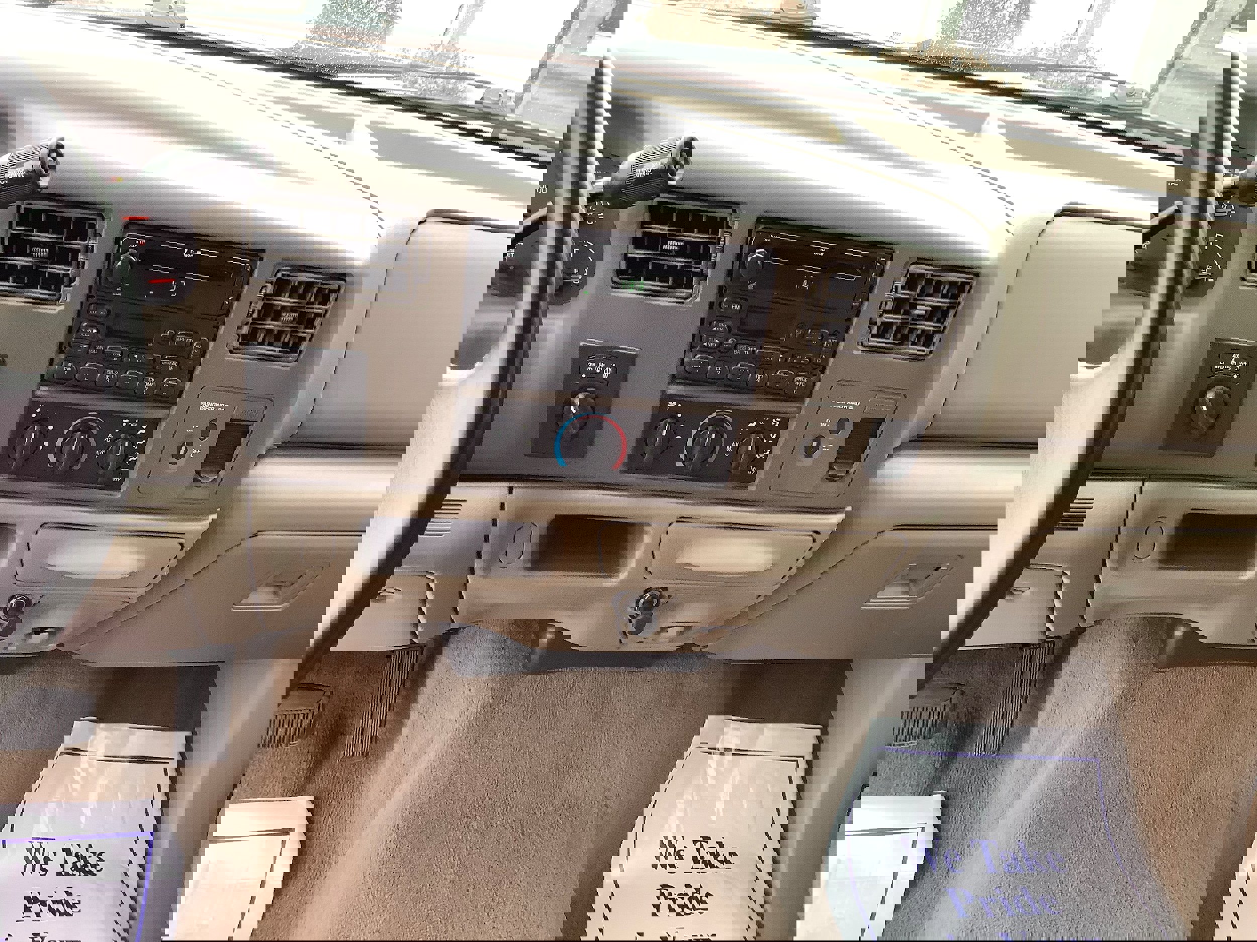 Used 2004 Ford F250 XLT image 11