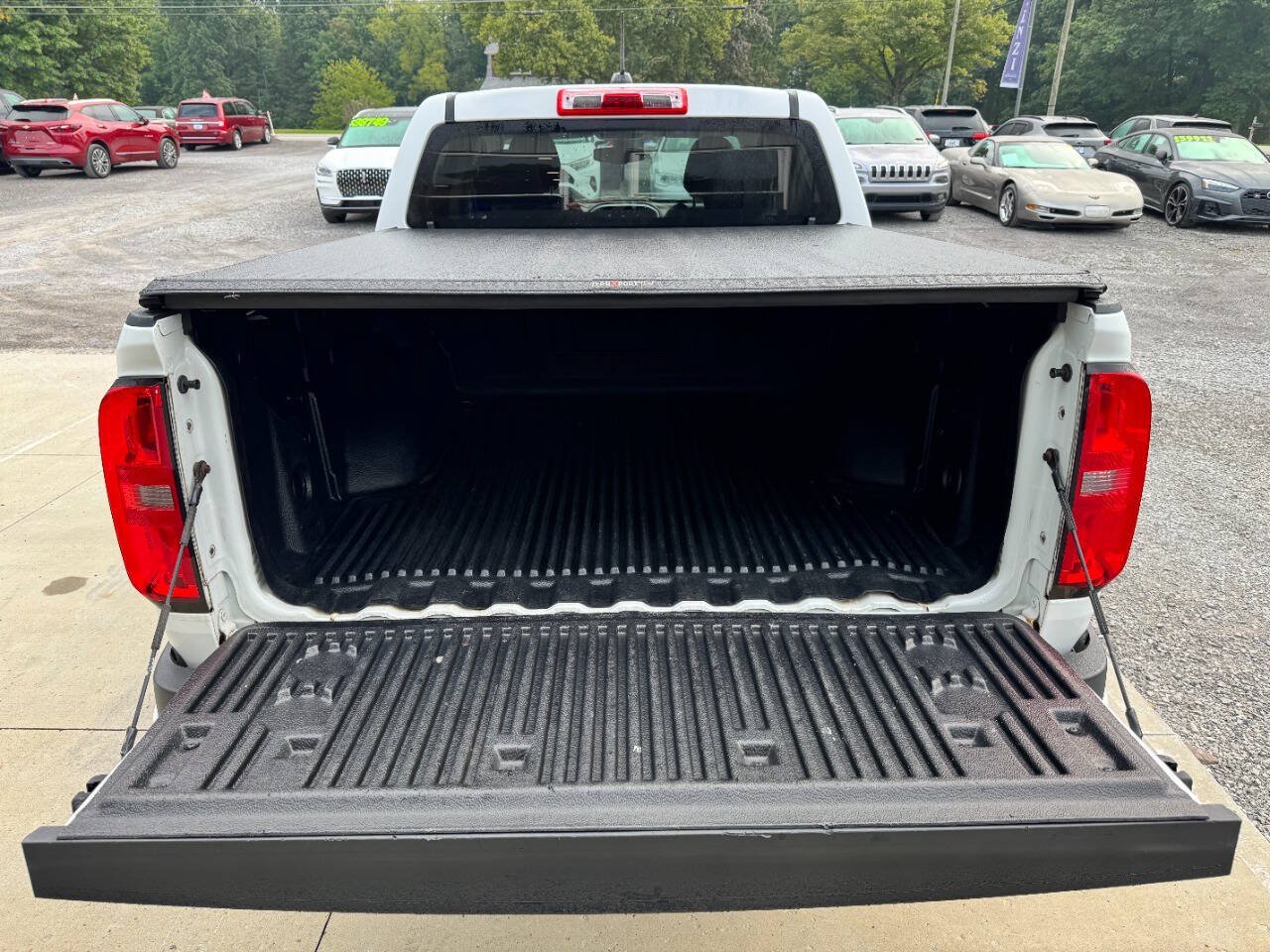Used 2019 Chevrolet Colorado LT AWD/4WD image 8
