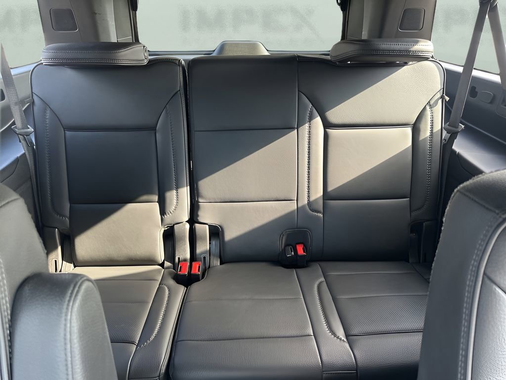 Used 2021 GMC Yukon XL Denali w/ Denali Ultimate Package image 14