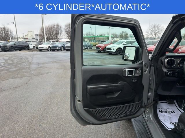 Used 2023 Jeep Wrangler Sport S image 28