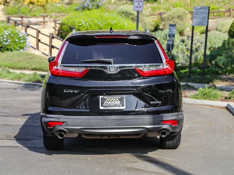 Used 2017 Honda CR-V Touring image 6