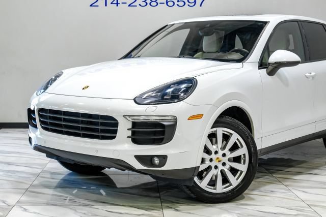 Used 2017 Porsche Cayenne AWD/4WD image 7