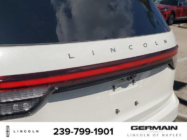 New 2025 Lincoln Aviator 2WD image 16