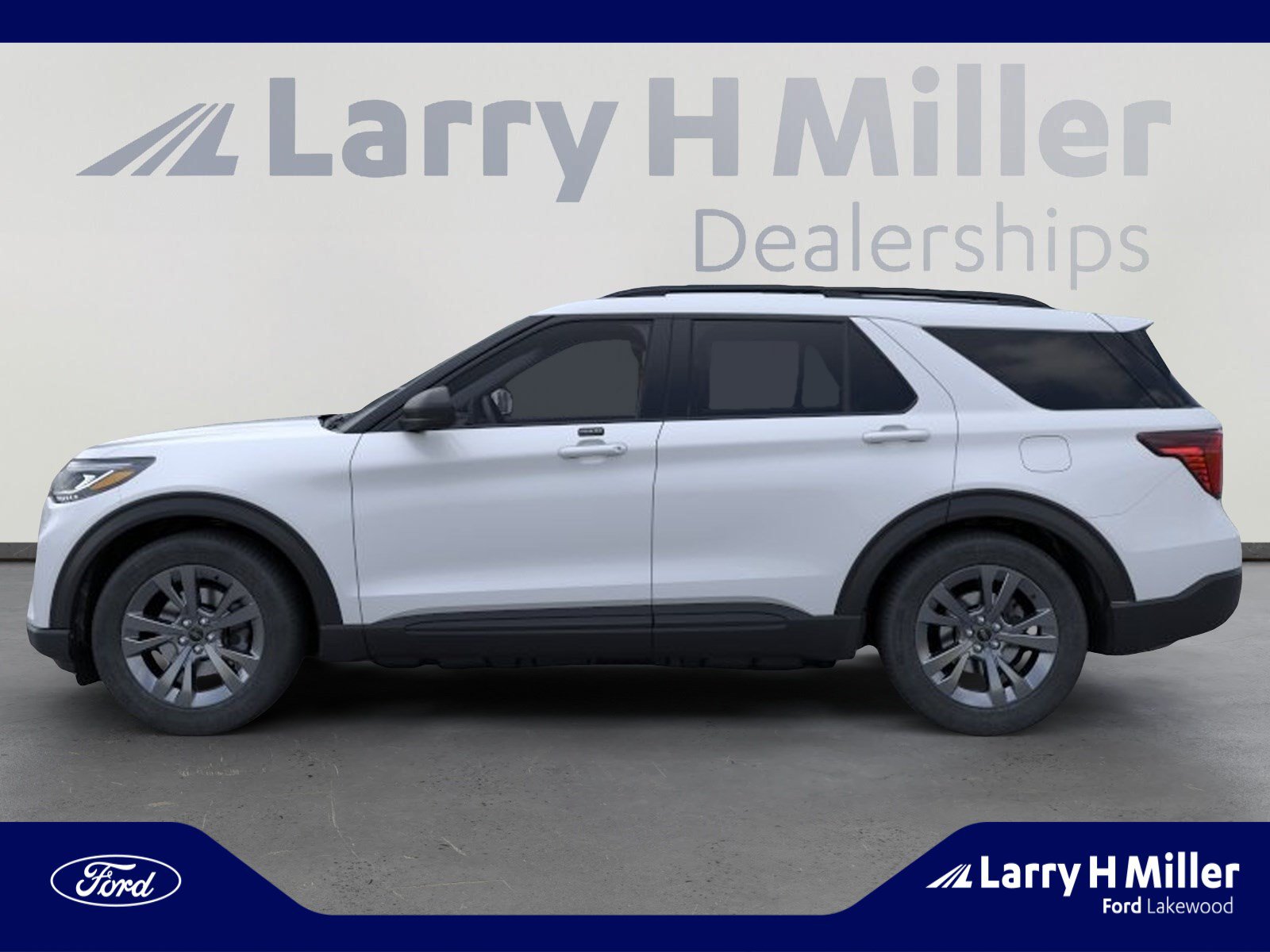 New 2026 Ford Explorer Active w/ Active Comfort Package AWD/4WD image 3
