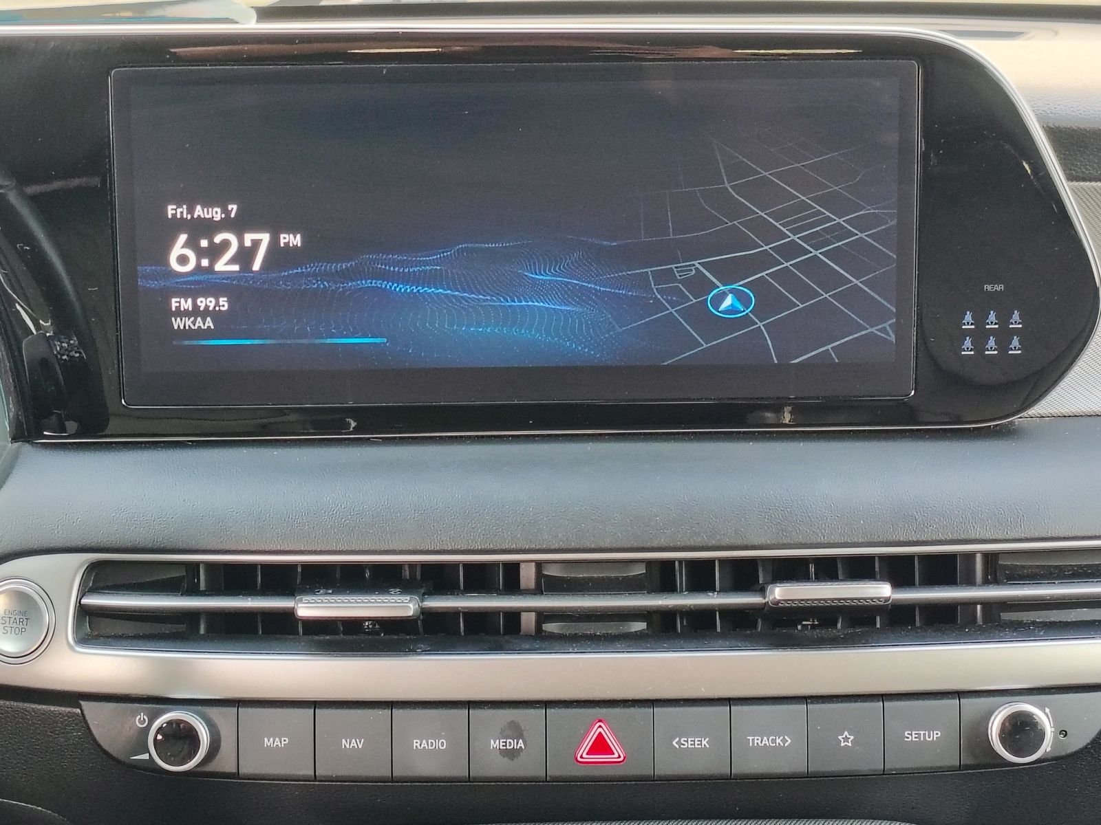 Used 2024 Hyundai Palisade SEL FWD image 17
