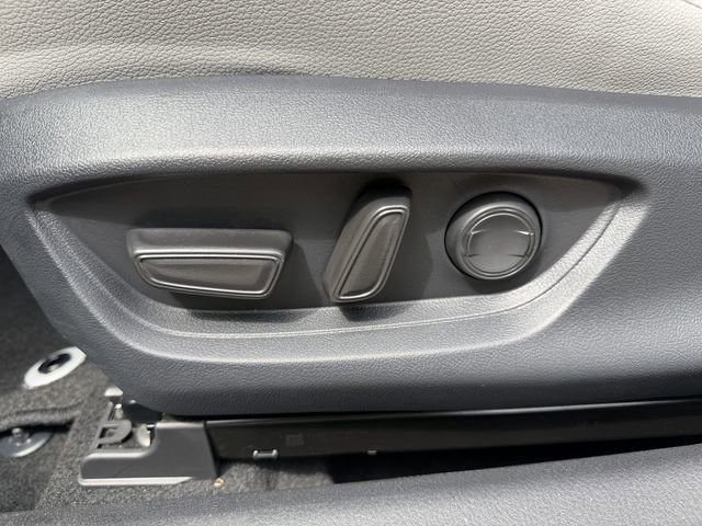 Certified 2026 Toyota Camry SE w/ Convenience Package FWD image 25