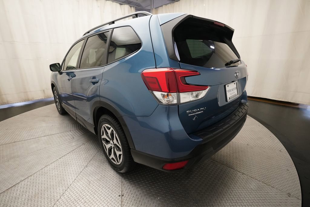 Certified 2023 Subaru Forester Premium image 37