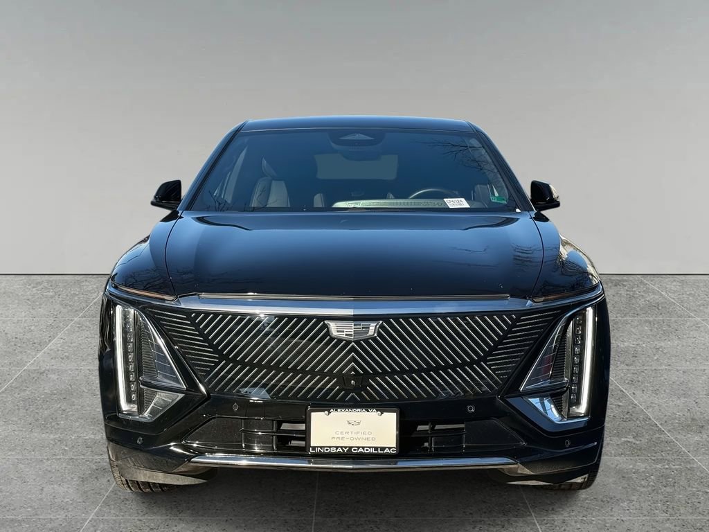 Used 2024 Cadillac Lyriq Luxury w/ LPO, Floor Liner Package image 8