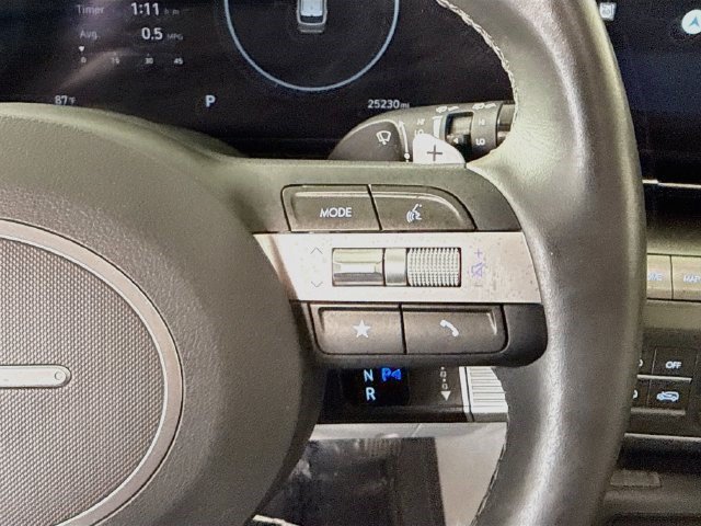 Used 2024 Hyundai Kona Limited FWD image 14