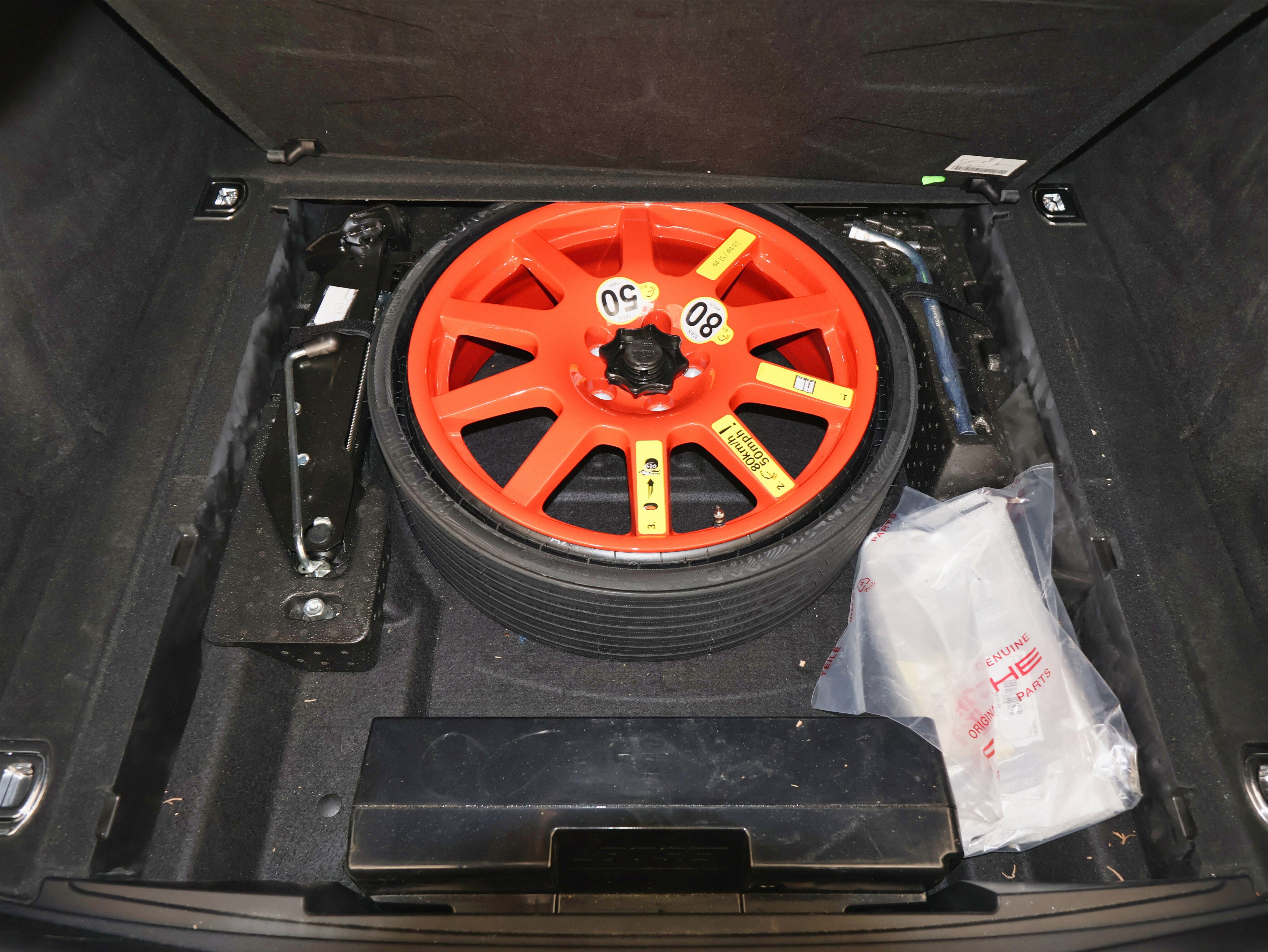 Used 2021 Porsche Macan S image 14