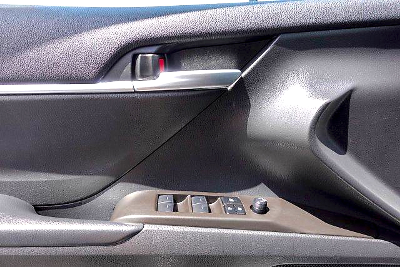 Certified 2023 Toyota Camry SE FWD image 11