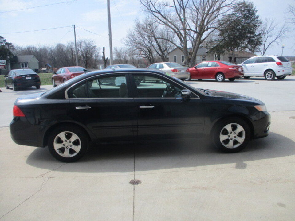 Used 2009 Kia Optima EX image 2