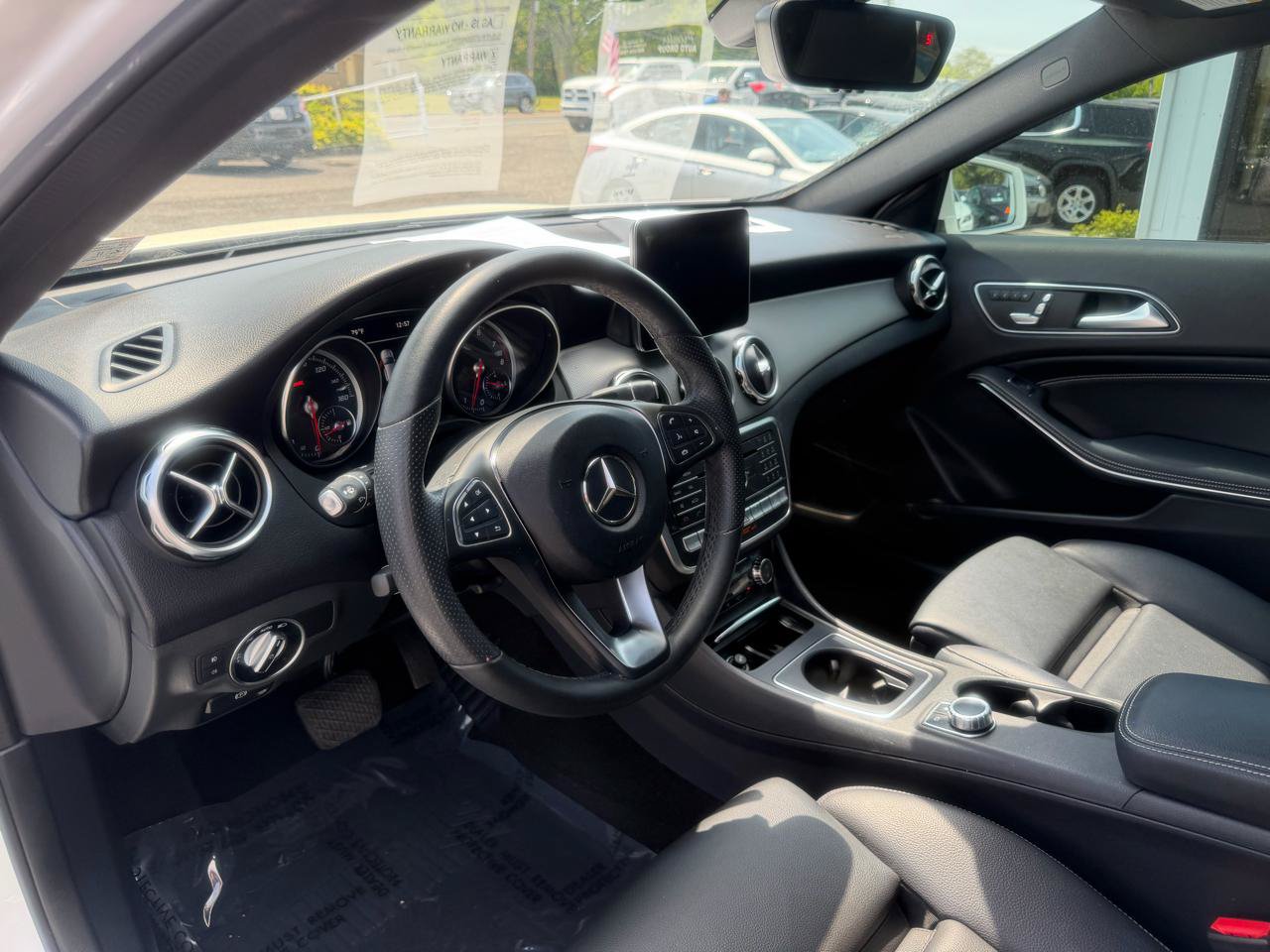 Used 2020 Mercedes-Benz GLA 250 4MATIC image 10