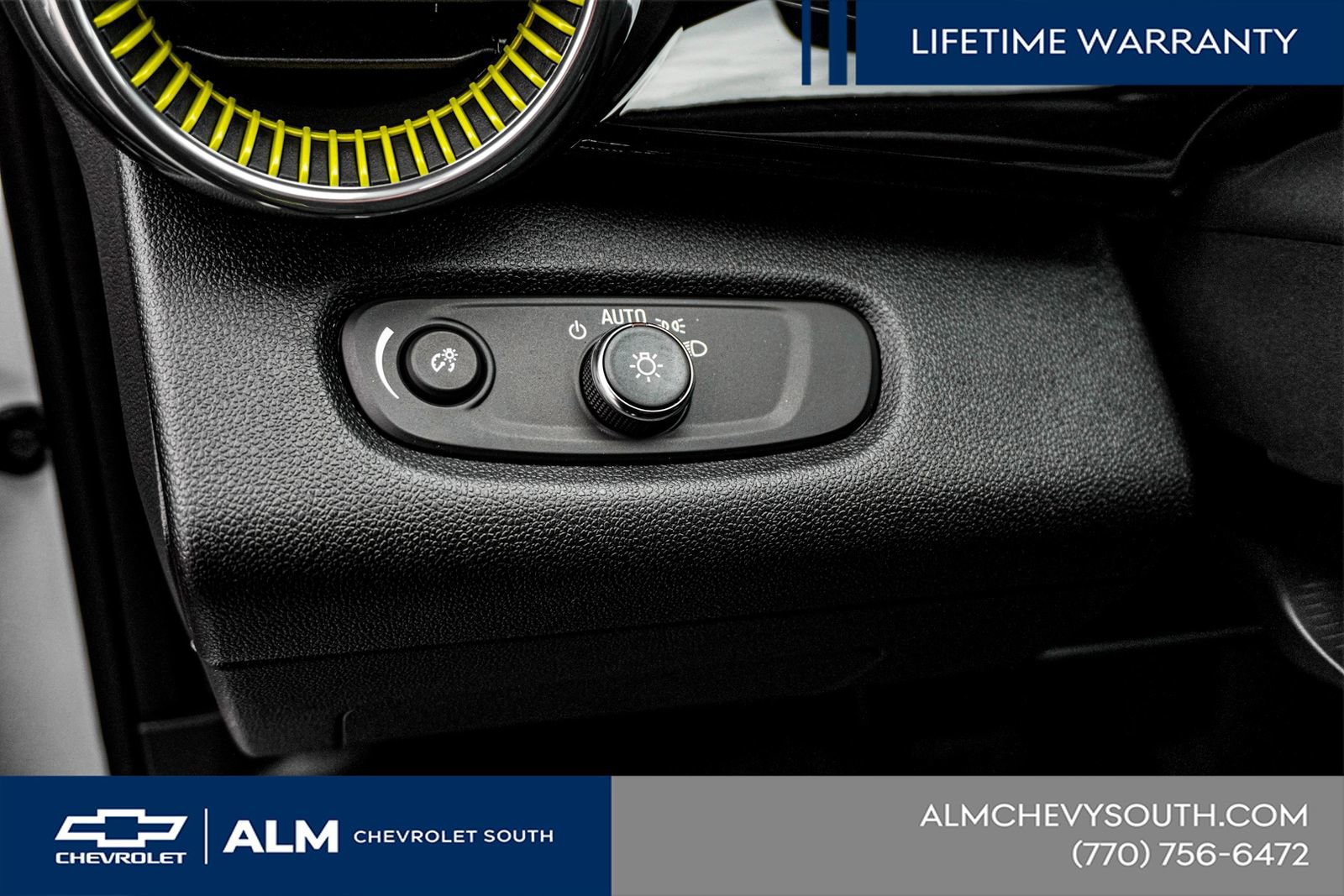 New 2026 Chevrolet Trax ACTIV w/ Driver Confidence Package FWD image 32