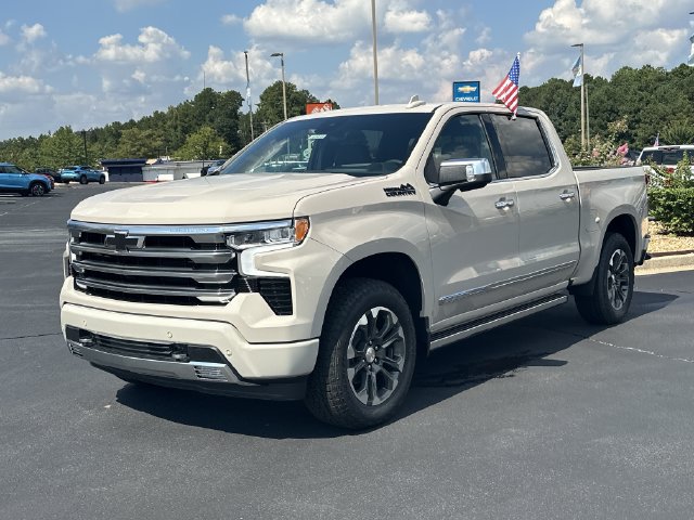 New 2026 Chevrolet Silverado 1500 High Country w/ Technology Package AWD/4WD image 1