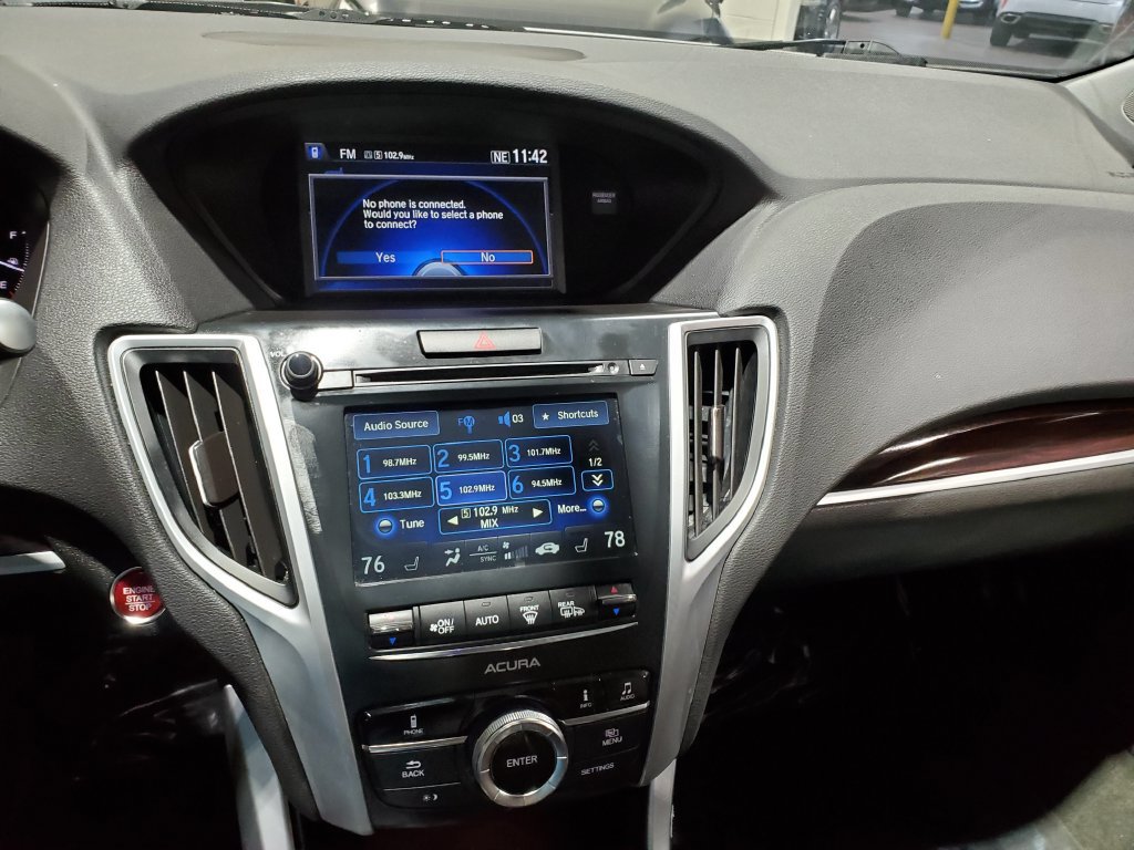 Used 2017 Acura TLX V6 FWD image 25