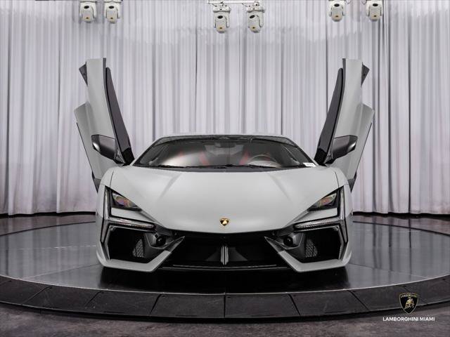 Used 2024 Lamborghini Revuelto AWD/4WD image 4