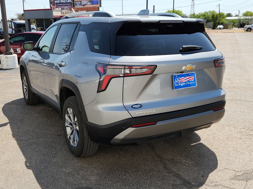 Used 2025 Chevrolet Equinox LT w/ Convenience Package II FWD image 8