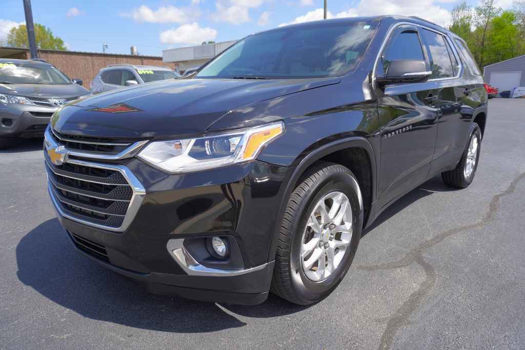 Used 2019 Chevrolet Traverse LT image 1