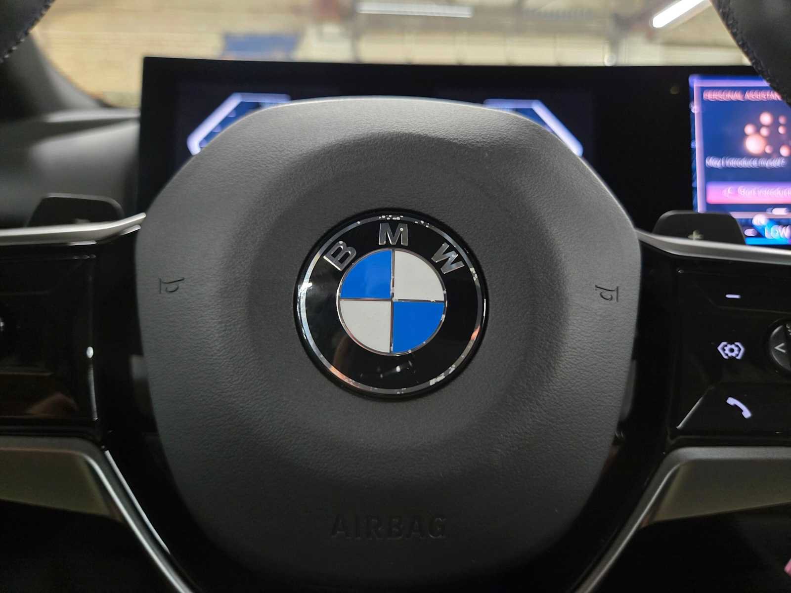Used 2024 BMW 530i xDrive AWD/4WD image 25