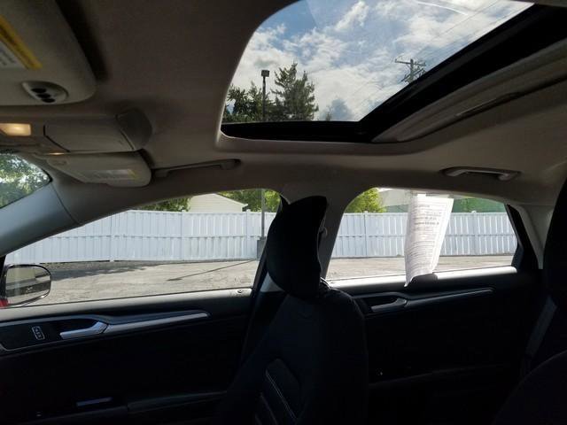 Used 2014 Ford Fusion SE image 14