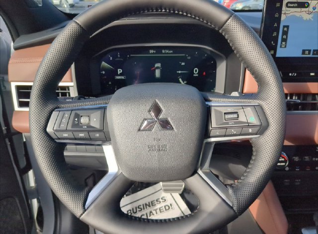 New 2026 Mitsubishi Outlander SEL FWD image 35