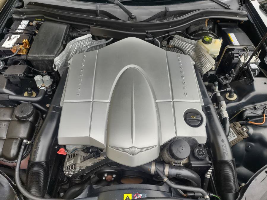 Used 2006 Chrysler Crossfire Limited RWD image 18