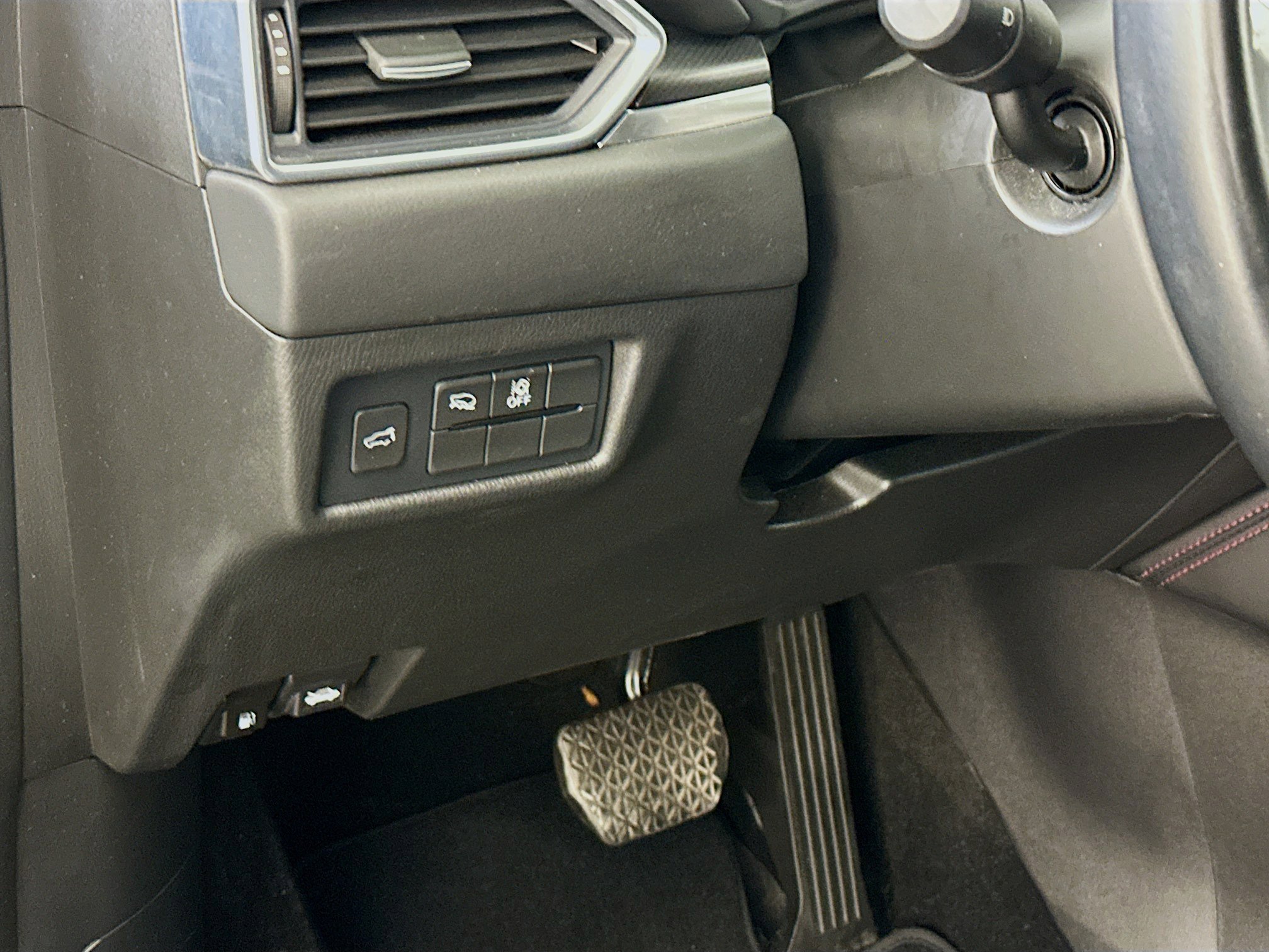 Used 2024 MAZDA CX-5 Carbon Edition image 17